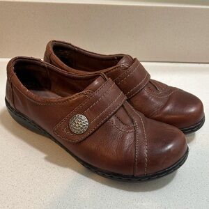 Clarks Loafers Size 5 Bendable Slip On Shoes Kessa Betty